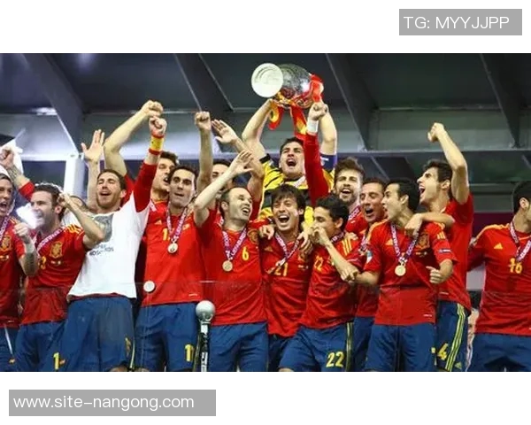 古伊里特拉奥雷重返马赛合练状态回暖复出在即引发球迷期待