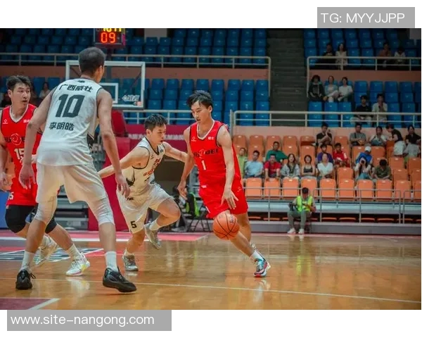 无限我的城在2025至2026赛季NBL常规赛第十轮中精彩表现与战况分析