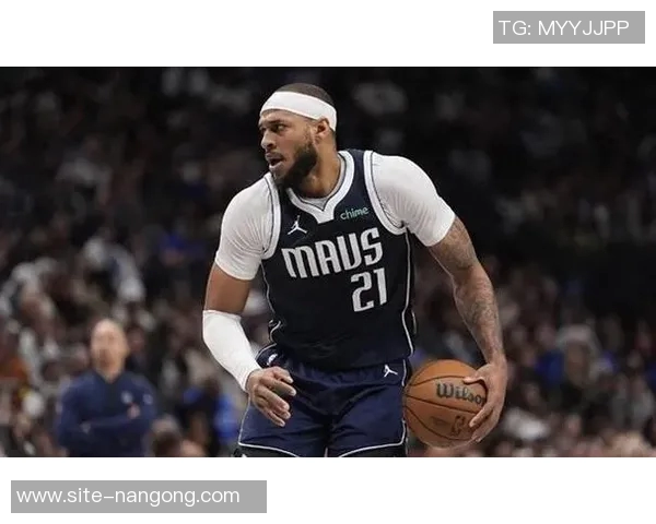 加福德谈浓眉受伤影响强调球队需团结一致迎接挑战