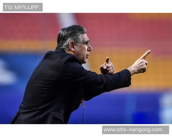 解说：比赛早已失去悬念斯普利特为何让主力拼尽全力30分钟