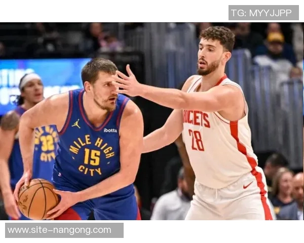 名嘴比尔西蒙斯评选中锋阵容约基奇领衔一阵申京杜伦入选二三阵 名嘴比尔西蒙斯评选中锋阵容约基奇领衔一阵申京杜伦入选二三阵