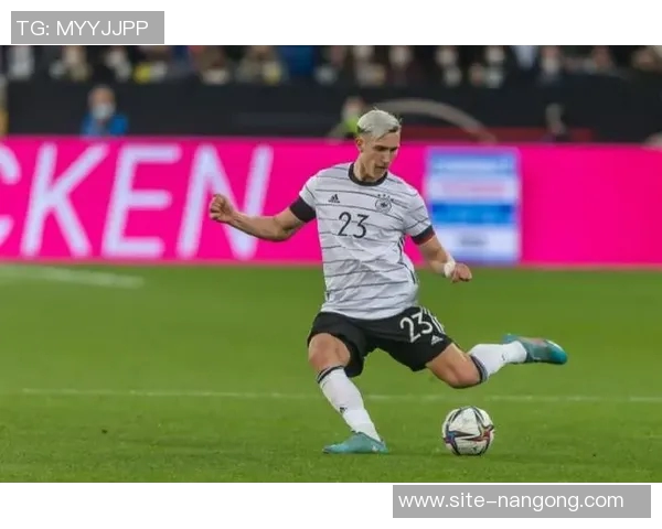 施洛特贝克：尽管表现优于法兰克福客场失球过多导致难以取胜